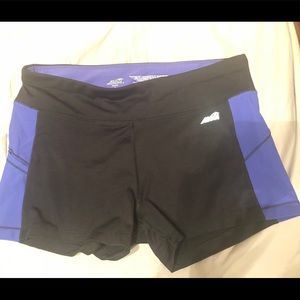 Avia Shorts